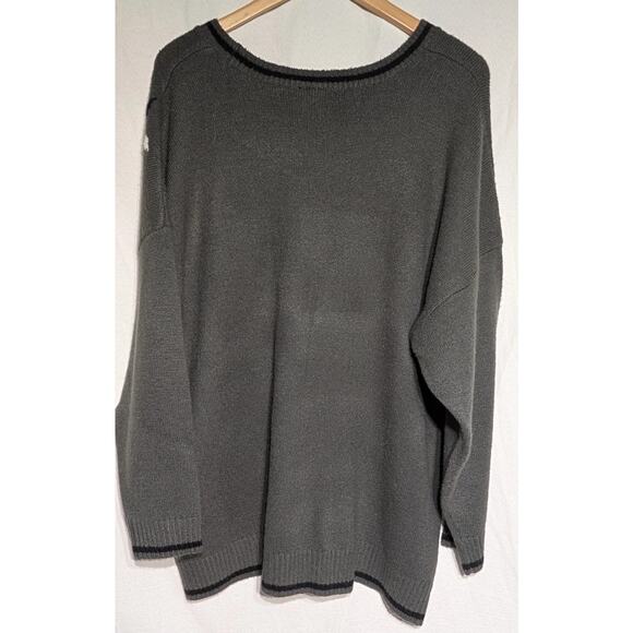 Torrid Womens Plus Size Crewneck Sweater Sz 3 22-24 Grey Camo Stars Comfy Casual - Picture 2 of 5